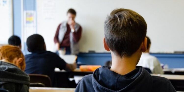 Covid-19: escolas privadas no CE devem respeitar capacidade máxima de alunos em provas presenciais