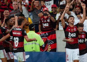 Infecção de 16 jogadores e 11 funcionários do Flamengo liga alerta do Sindicato de Atletas
