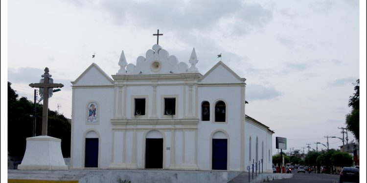 07 de outubro: Aracati e Tauá celebram Dia de Nossa Senhora do Rosário, Padroeira dos municípios