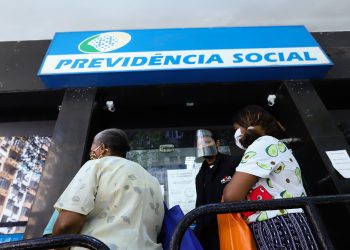 Previdência quer perícia online a partir de novembro para diminuir fila do auxílio