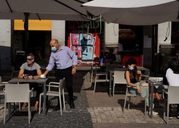 Espanha decreta novo estado de emergência em luta contra covid-19