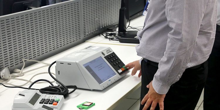 Conheça as medidas de segurança contra covid-19 para o dia da votação