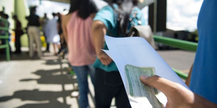 Cresce 60% o número de cidades com mais eleitores que habitantes