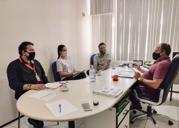 Cajucultura no Aracati: entidades se reúnem visando fortalecer a atividade