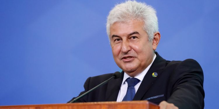 Covid-19: governo anuncia resultado de ensaio clínico com nitazoxanida