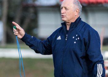 Série B: Felipão estreia no Cruzeiro contra Operário-PR fora de casa