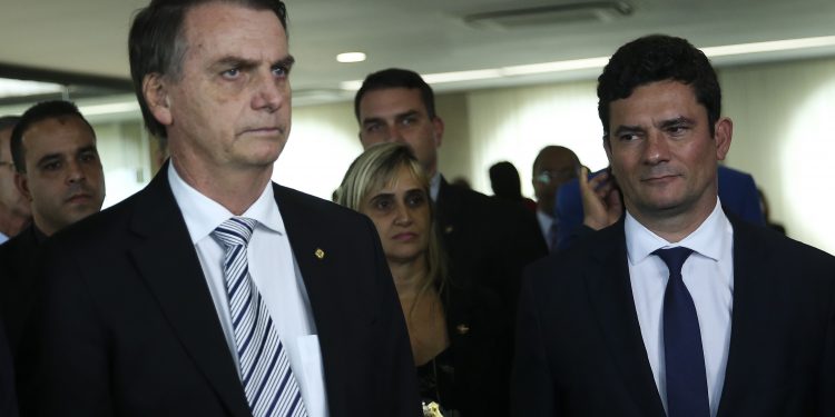 Moro critica ataques à Lava Jato, e Bolsonaro diz ter hoje um ministro ‘muito melhor’ na Justiça