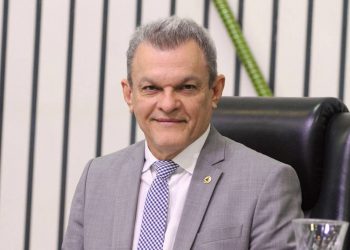 Ciro se afastou da campanha porque teve Covid, diz Sarto, candidato do PDT em Fortaleza