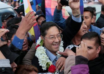 Luis Arce assume neste domingo a Presidência da Bolívia