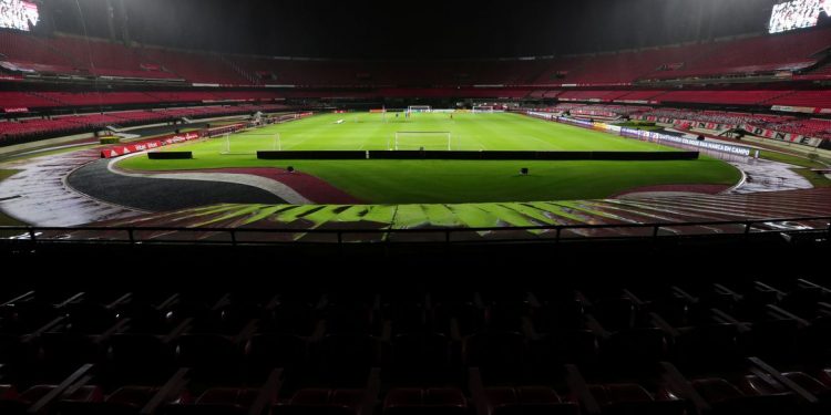 São Paulo e Flamengo duelam por vaga na semifinal da Copa do Brasil