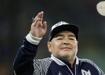 Corpo de Maradona é velado no palácio presidencial da Argentina