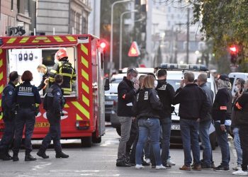 Padre ortodoxo é baleado ao fechar igreja na cidade francesa de Lyon