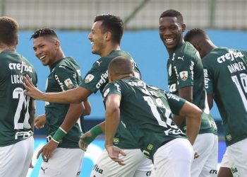 Palmeiras vence o Delfín por 3 a 1 e larga bem no mata-mata da Libertadores