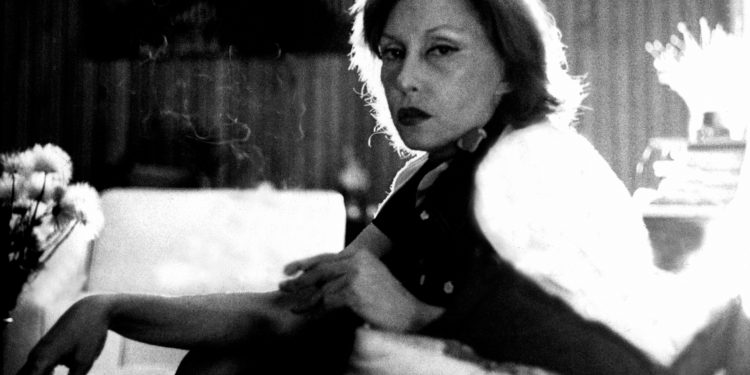 Clarice faria cem anos como monstro mais sagrado e humano do que em vida