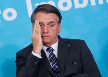 Bolsonaro reconhece vitória de Biden mais de um mês após eleição nos EUA