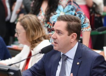 “É um marco histórico”, diz Deputado Eduardo Bismarck sobre início de voo regular São Paulo – Aracati