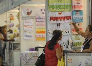 Mulheres que planejam empreender ainda se deparam com obstáculos