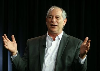 Para Ciro, aliança entre centro-esquerda e centro-direita é necessária para derrotar Bolsonaro em 2022