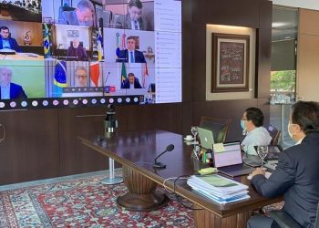 Covid-19: vacinação no Ceará deve começar em março