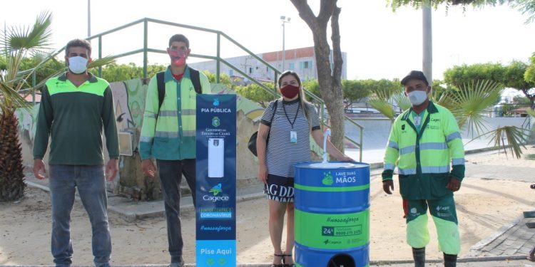 Aracati: pias públicas são colocadas em áreas de grande fluxo como medida de combate ao coronavírus