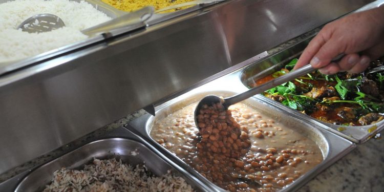 Custo da cesta básica sobe em 16 das 17 capitais pesquisadas