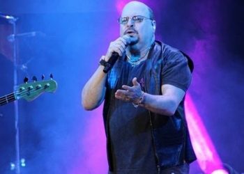 Morre Paulinho, cantor do Roupa Nova, após contrair Covid-19, aos 68 anos