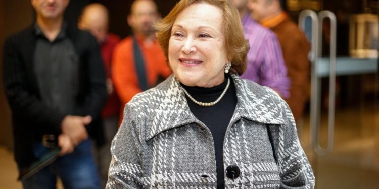 Com Covid, Nicette Bruno volta a piorar e seu estado é considerado ‘muito grave’