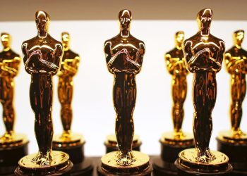 Oscar do ano que vem terá cerimônia presencial em abril, afirma revista