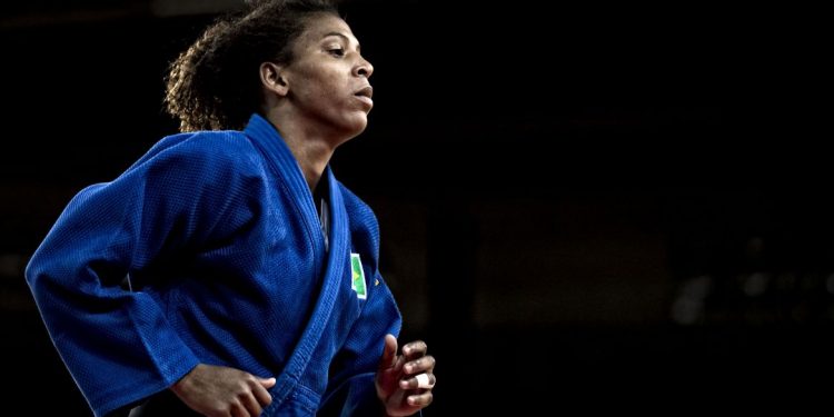 Corte Arbitral mantém punição e Rafaela Silva está fora de Tóquio