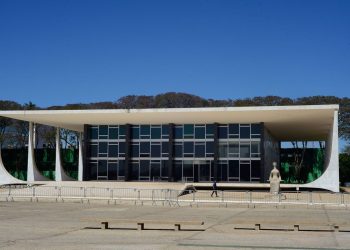 STF vota pela inconstitucionalidade da reeleição de Maia e Alcolumbre