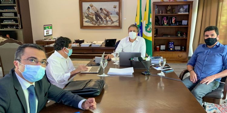 Decreto de isolamento social é renovado e período de Carnaval terá medidas mais restritivas