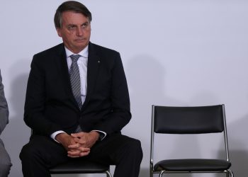 Economistas dizem que Brasil não quebrou e criticam postura de Bolsonaro