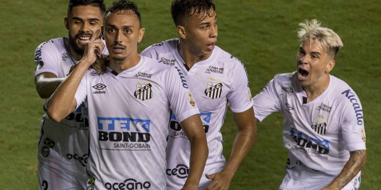 Santos atropela Boca e faz clássico contra o Palmeiras na final da Libertadores