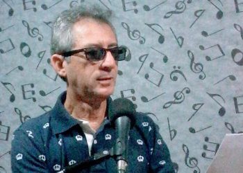 Palco 91: novo programa da Sinal FM promete o melhor da MPB para você