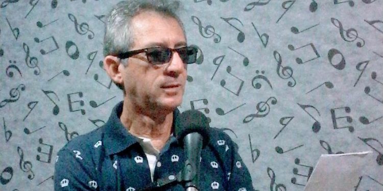 Palco 91: novo programa da Sinal FM promete o melhor da MPB para você