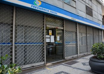 Benefícios do INSS acima de um salário mínimo têm reajuste de 5,45%