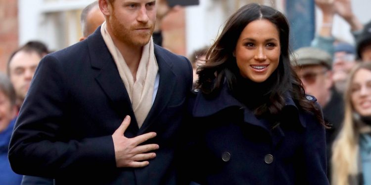 Príncipe Harry e Meghan se separam oficialmente da família real britânica