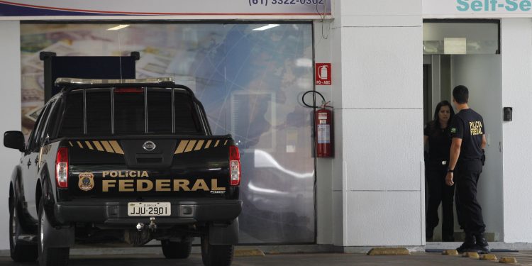 Após sete anos, Lava Jato de Curitiba é dissolvida; apuração da força-tarefa segue até outubro