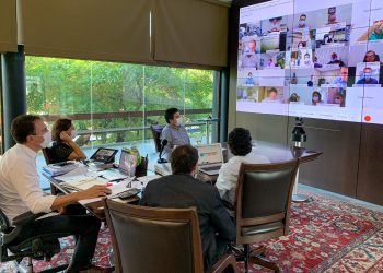 Em reunião com prefeitos, Camilo discute medidas de enfrentamento à Covid no Estado