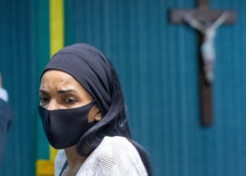 Justiça do Rio afasta do cargo a deputada Flordelis, suspeita de mandar matar marido