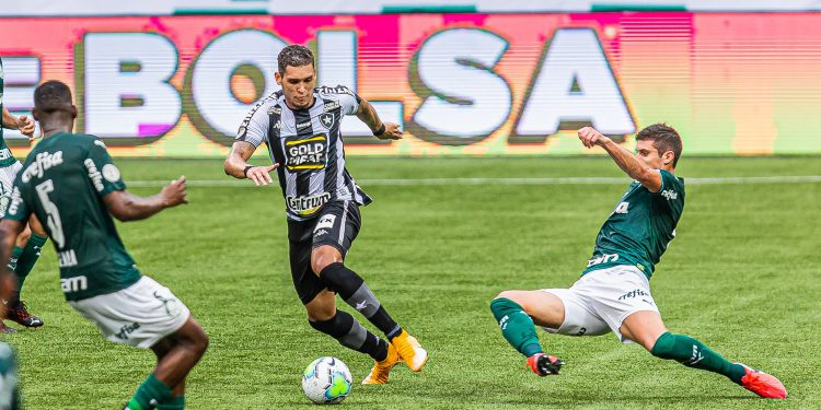 Palmeiras cede empate ao Botafogo antes de embarcar para o Mundial