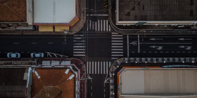 Araraquara implanta lockdown total por 60 horas