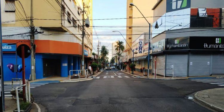 Araraquara entra em lockdown para frear disseminação de covid-19