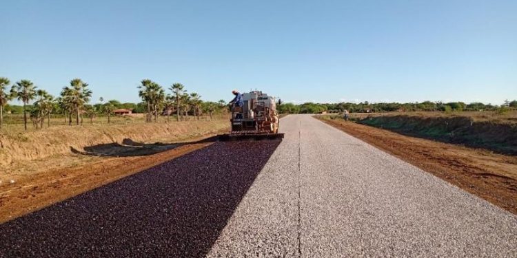 Obras de pavimentação em Jaguaruana avançam e atingem 90% de execução