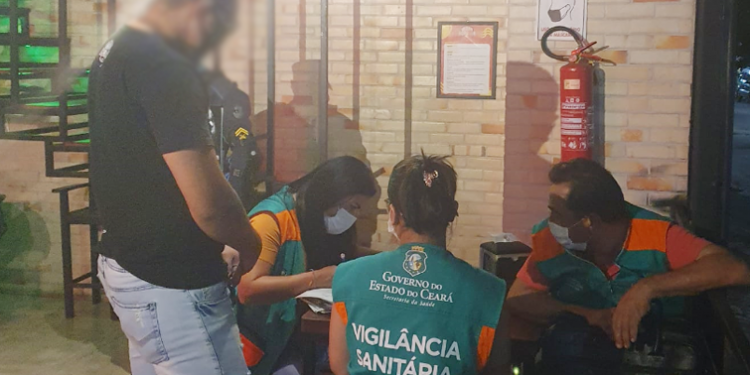 Órgãos de fiscalização sanitária intensificam trabalho em todo o Ceará para conter o avanço da Covid-19