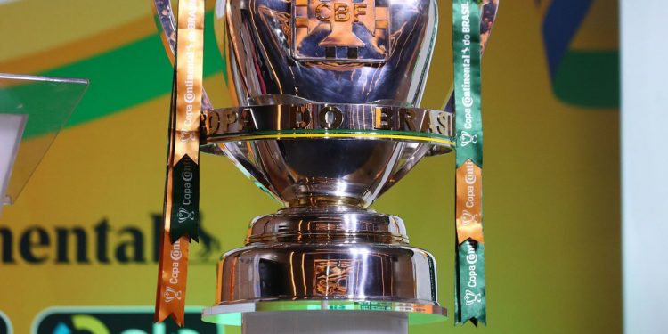 Grêmio e Palmeiras começam a decidir Copa do Brasil em Porto Alegre