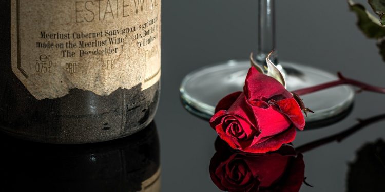 Entenda porque o Brasil não adere a “Valentine’s Day” em 14 de fevereiro