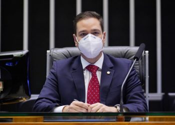 Deputado federal Eduardo Bismarck assume coordenadoria da Frente Parlamentar da Educação