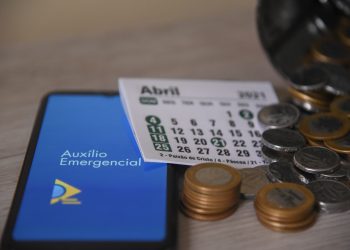 38% dos brasileiros pretendem pedir novo auxílio emergencial, mostra Datafolha