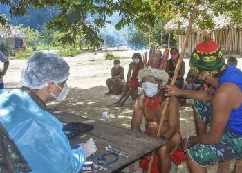 Indígenas se mobilizam contra notícias falsas sobre covid-19